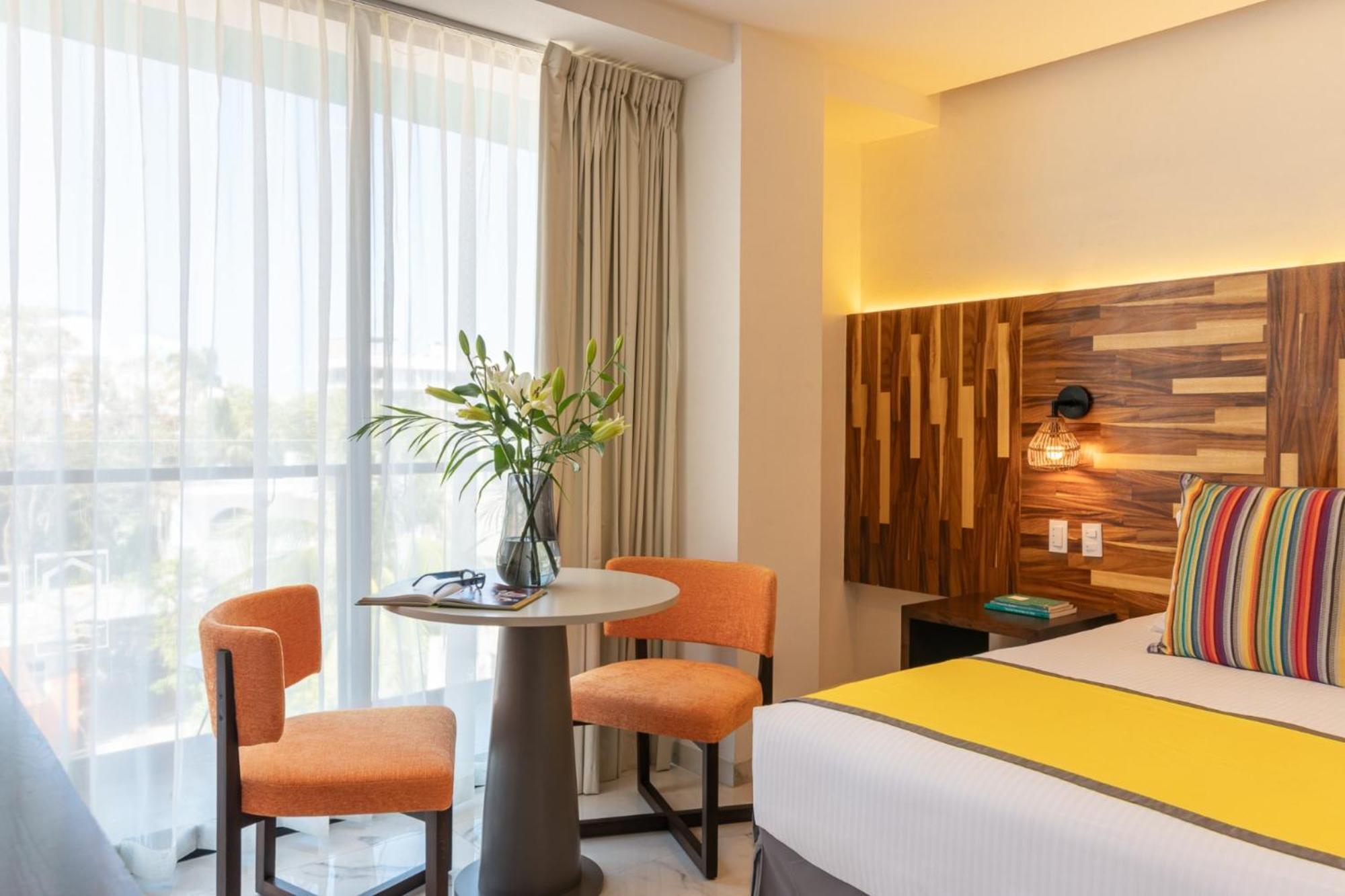 Collection O Hotel Marvic Playa del Carmen Exterior photo